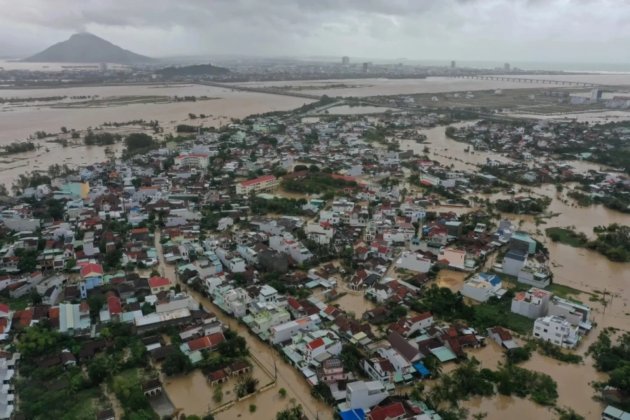 Hướng Về Quê Nhà